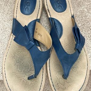 BOC BLUE BOW SANDALS